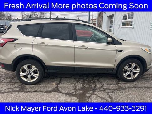 Used 2018 Ford Escape SEL image 7