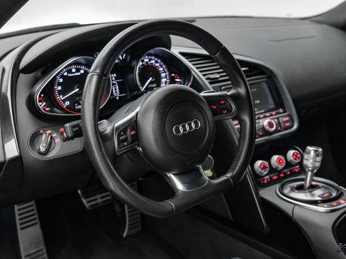 Used 2010 Audi R8 V10 image 52
