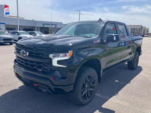 New 2026 Chevrolet Silverado 1500 LT Trail Boss AWD/4WD image 3
