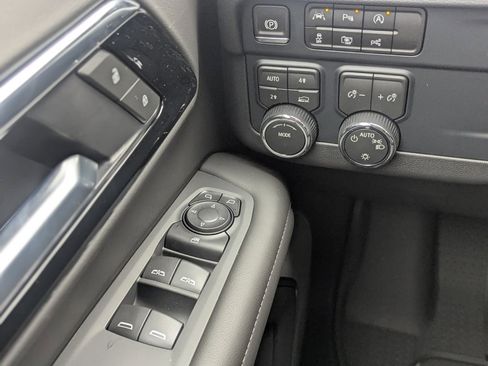 New 2026 Chevrolet Tahoe LS image 22