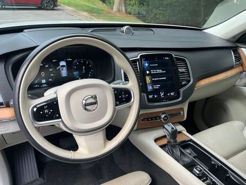 Used 2020 Volvo XC90 T6 Inscription w/ Protection Package Premier AWD/4WD image 6