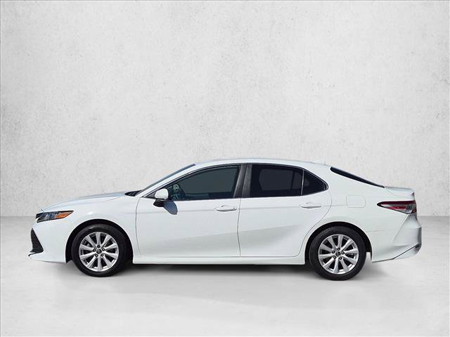 Used 2019 Toyota Camry LE FWD image 9