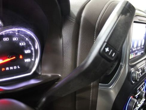 Used 2021 Chevrolet Silverado 2500 LTZ w/ LTZ Convenience Package image 34