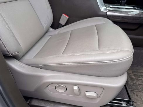 Used 2024 Chevrolet Silverado 1500 LTZ w/ LTZ Premium Package image 16