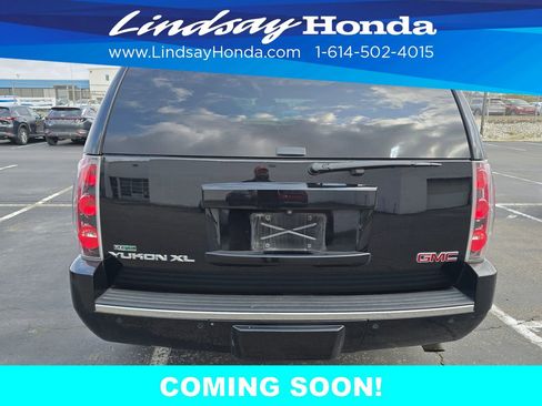 Used 2012 GMC Yukon XL Denali image 3