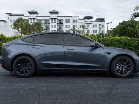 Used 2023 Tesla Model 3 Standard Range RWD image 13