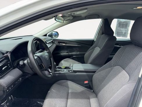 Certified 2025 Toyota Camry LE FWD image 9