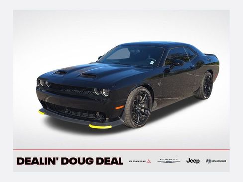 Used 2023 Dodge Challenger SRT Hellcat RWD image 1