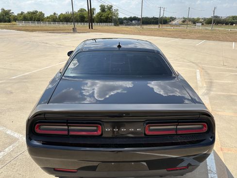 Used 2020 Dodge Challenger R/T Scat Pack image 5