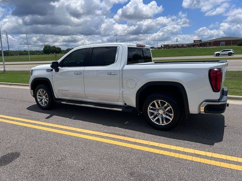Used 2019 GMC Sierra 1500 SLT RWD image 8