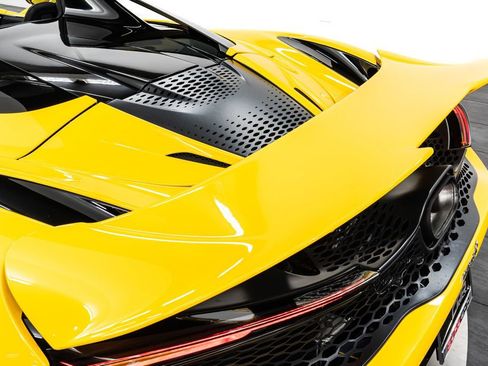 Used 2024 McLaren 750S Spider image 20