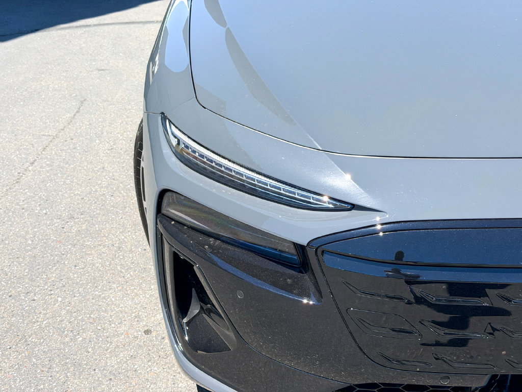 New 2027 Audi A6 e-tron Premium Plus AWD/4WD image 4