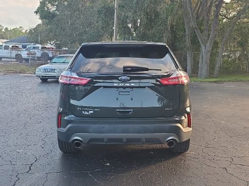 Certified 2024 Ford Edge Titanium image 9