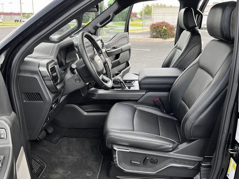 Used 2024 Ford F150 Lariat image 3