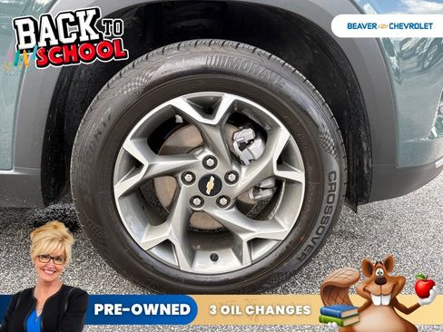 Used 2025 Chevrolet Trax LT FWD image 10