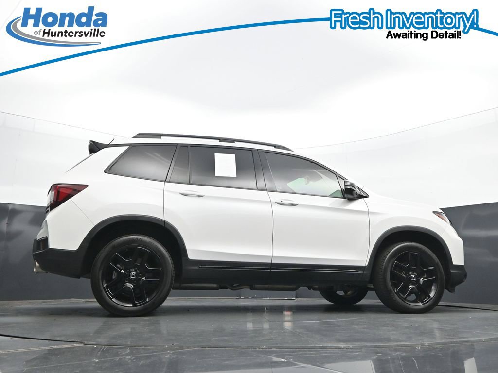 Used 2024 Honda Passport Black Edition image 30