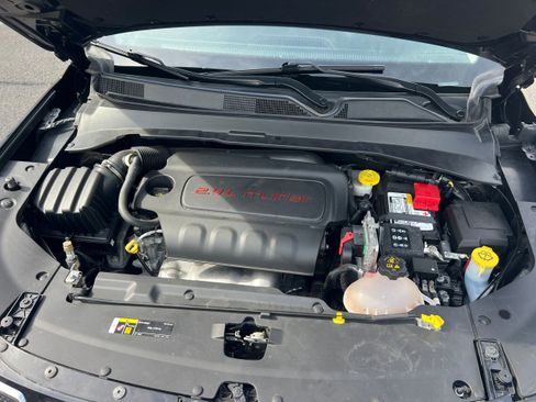 Used 2022 Jeep Compass Limited AWD/4WD image 19