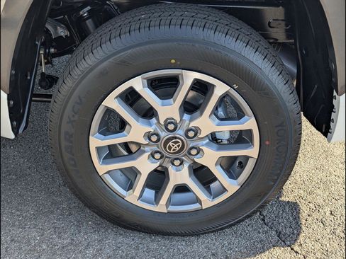 New 2026 Toyota Tundra 1794 Edition AWD/4WD image 18