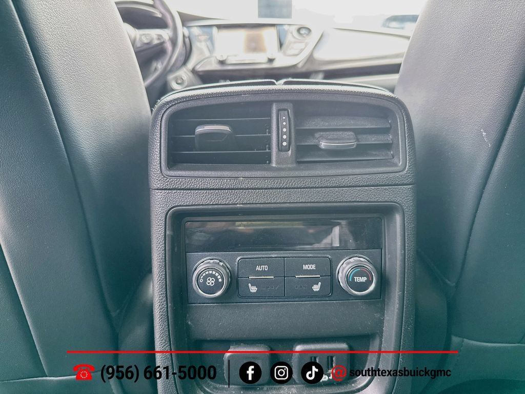 Used 2019 Buick Envision Essence AWD/4WD image 20