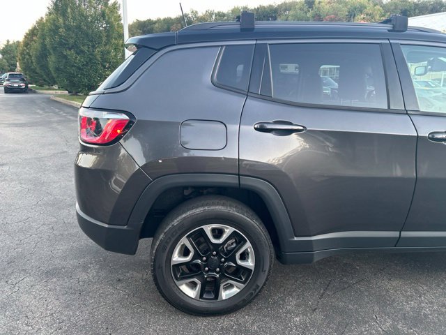 Used 2018 Jeep Compass Trailhawk w/ Navigation Group AWD/4WD image 8
