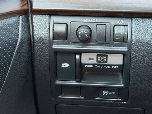 Used 2013 Subaru Outback 2.5i Limited image 20