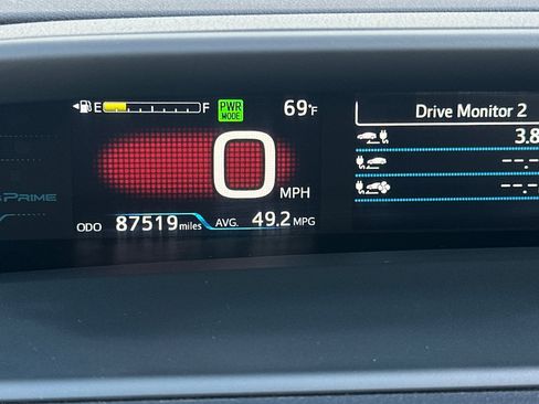 Used 2017 Toyota Prius Prime Plus image 25