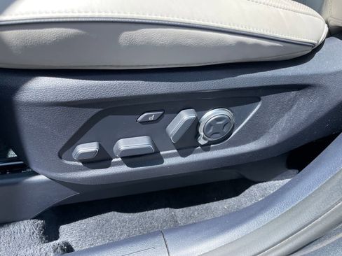 Used 2024 Hyundai Palisade Calligraphy AWD/4WD image 11