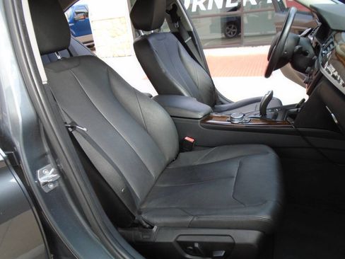 Used 2015 BMW 328i xDrive Sedan AWD/4WD image 12