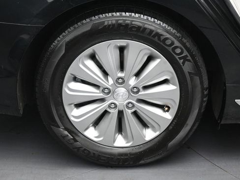 Used 2016 Hyundai Sonata SE FWD image 32