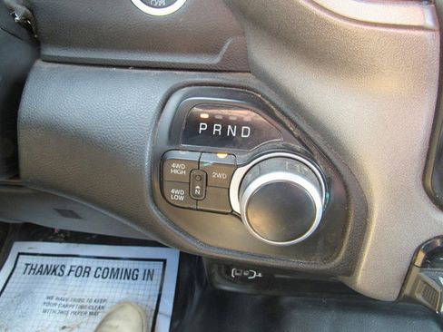 Used 2022 RAM 2500 Tradesman w/ Chrome Appearance Group AWD/4WD image 42