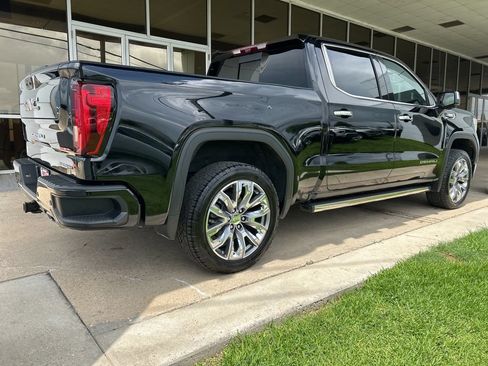 Used 2024 GMC Sierra 1500 Denali w/ Denali Reserve Package AWD/4WD image 7