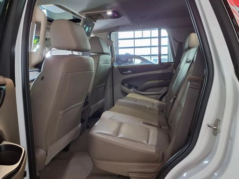 Used 2019 Chevrolet Tahoe LT AWD/4WD image 16