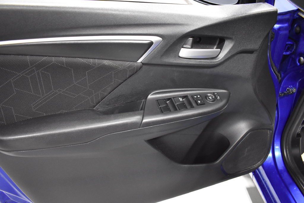 Used 2015 Honda Fit EX image 15