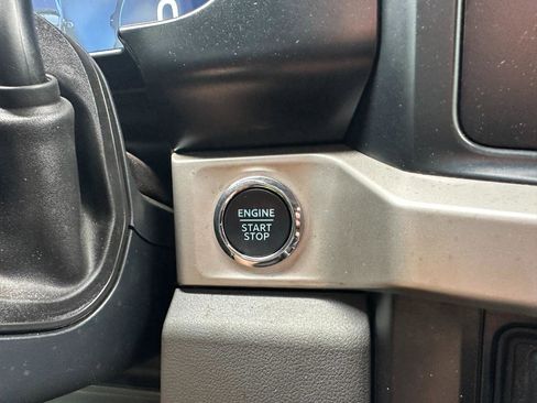 Used 2023 Ford F250 XLT w/ Black Appearance Package image 38