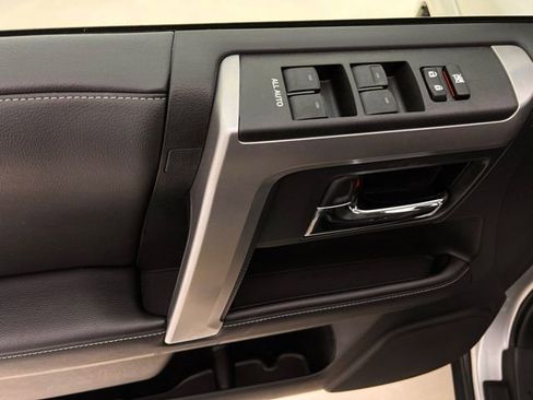 Used 2022 Toyota 4Runner SR5 Premium w/ TRD Black Wheel Package (TMS) AWD/4WD image 26