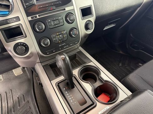Used 2017 Ford Expedition XLT AWD/4WD image 16