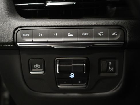 Used 2021 Cadillac Escalade Sport w/ Driver Assist Tech Package AWD/4WD image 31