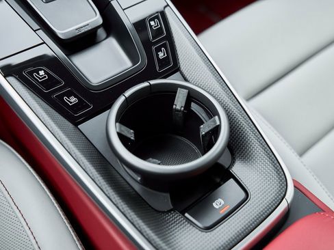 Used 2024 Porsche 911 Turbo S image 64