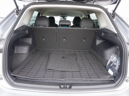 Used 2025 Volkswagen Tiguan S image 26