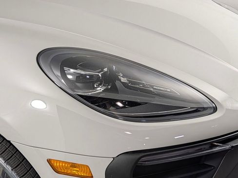 New 2026 Porsche Macan Turbo AWD/4WD image 15