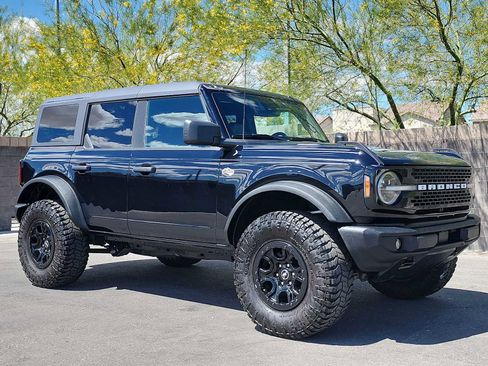 Used 2022 Ford Bronco Wildtrak AWD/4WD image 3