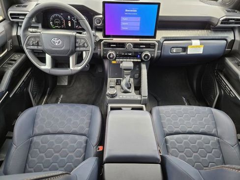 New 2026 Toyota 4Runner Platinum AWD/4WD image 23
