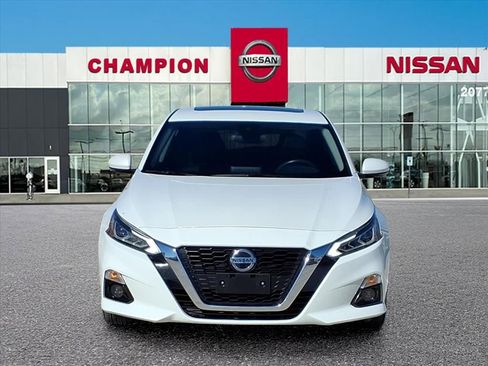 Used 2022 Nissan Altima 2.5 SL image 2