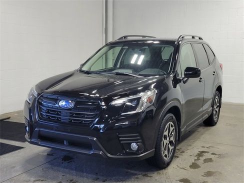 Certified 2022 Subaru Forester Premium image 2