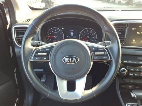Used 2022 Kia Sportage EX image 19