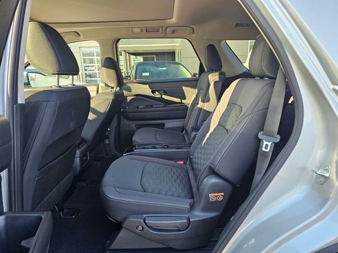 Certified 2024 Nissan Pathfinder SV w/ SV Premium Package image 13