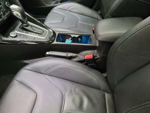 Used 2017 Ford Focus Titanium image 26