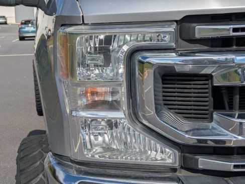 Used 2021 Ford F250 XLT w/ XLT Premium Package AWD/4WD image 10