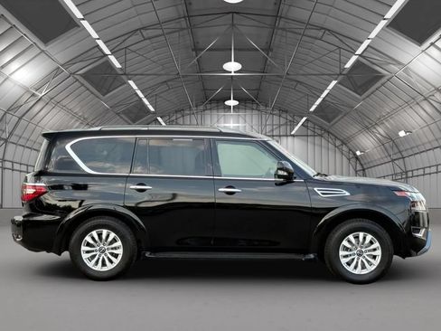Used 2022 Nissan Armada SV AWD/4WD image 8