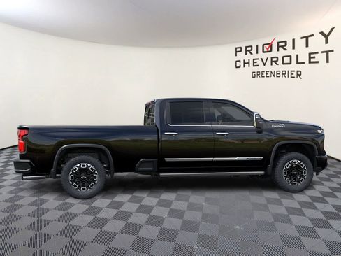 New 2026 Chevrolet Silverado 3500 High Country w/ High Country Premium Package AWD/4WD image 5